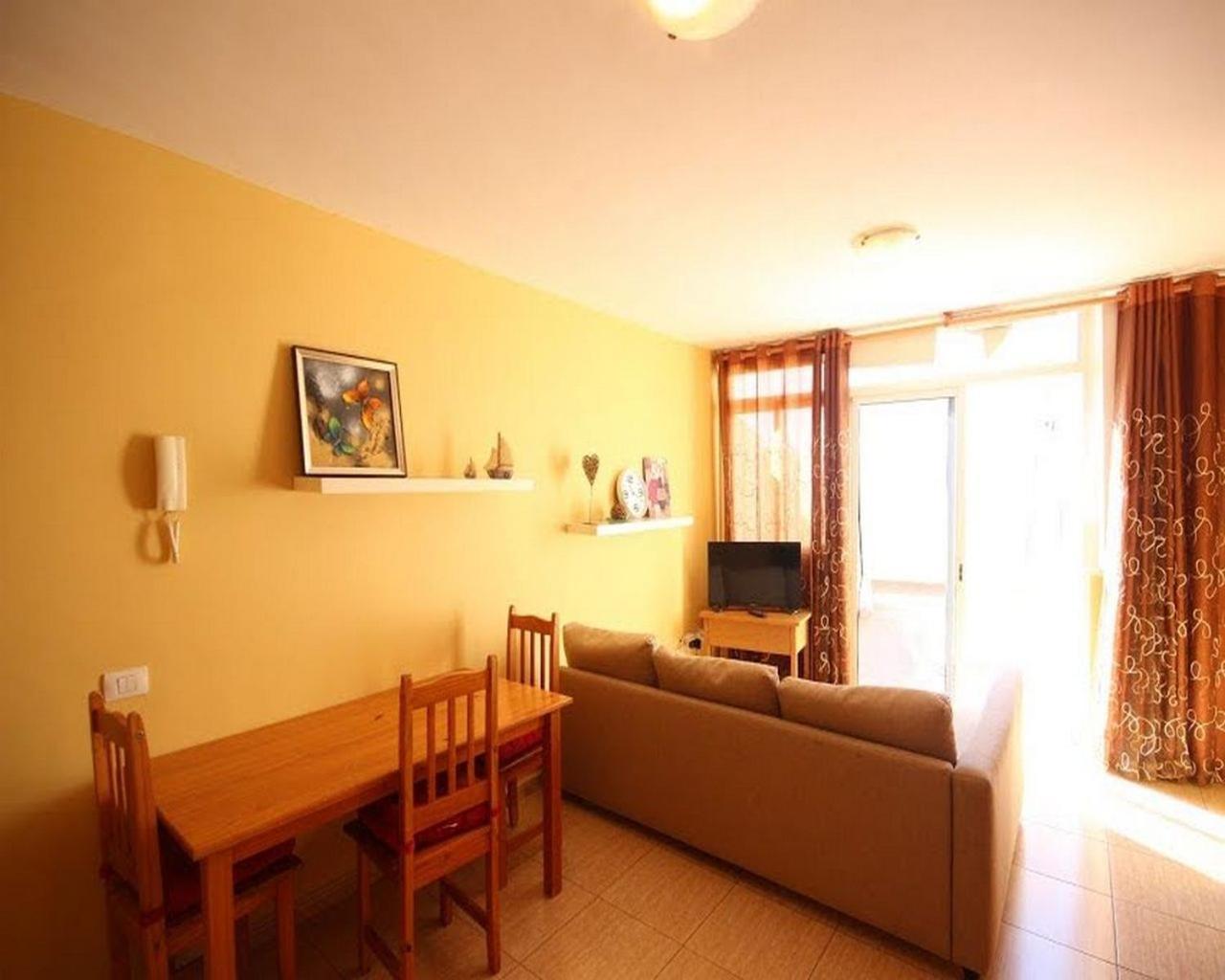 Apartamentos Isla Tenerife Sur (Adults Only) Los Abrigos Quarto foto