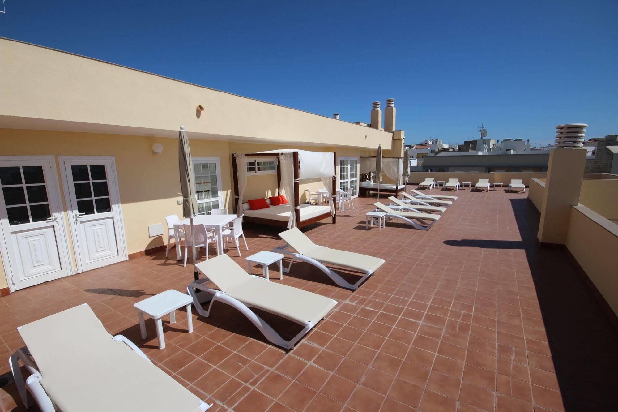 Apartamentos Isla Tenerife Sur (Adults Only) Los Abrigos Exterior foto